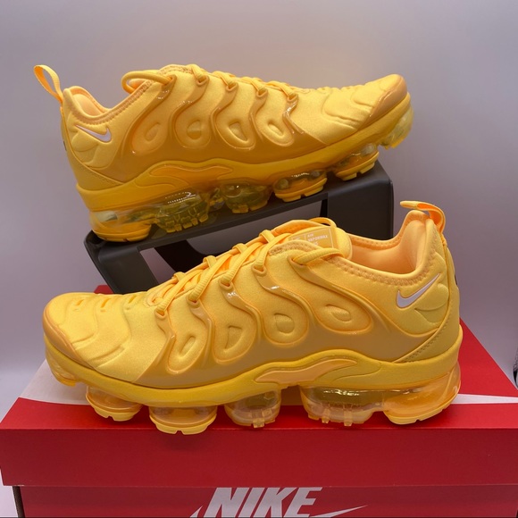 Nike | Shoes | Womens Nike Air Vapormax Plus Citron Pulse | Poshmark